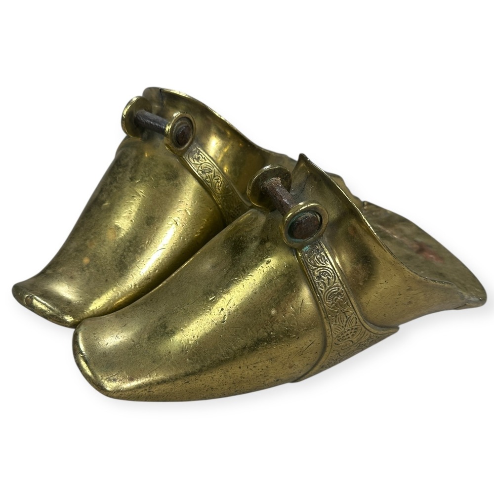 Antique Brass Foot Scoops Shoe Horns Ornaments Embossedâ Floral Design Pair